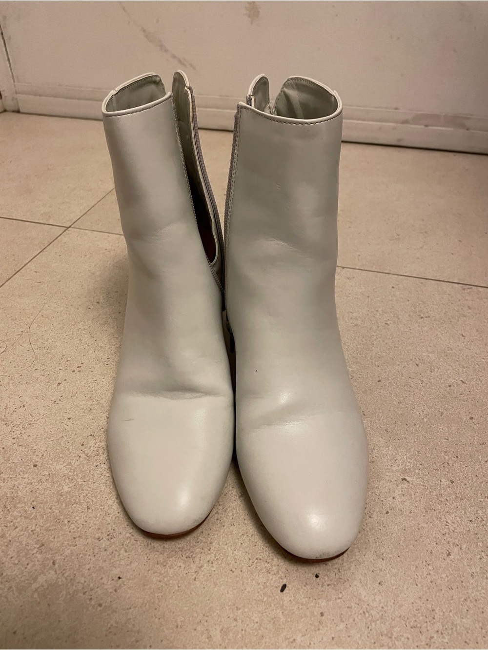 Minimalist chinese laundry white ankle boots